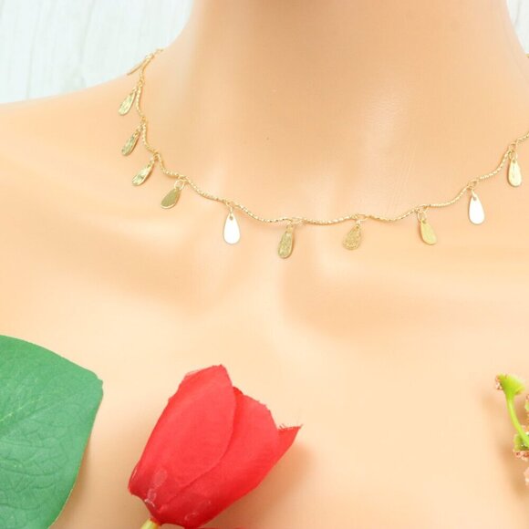 "Minimalist & Elegant Necklace Chain – Perfect for Women & Girls | UNVRC1090 - Picture 7 of 10